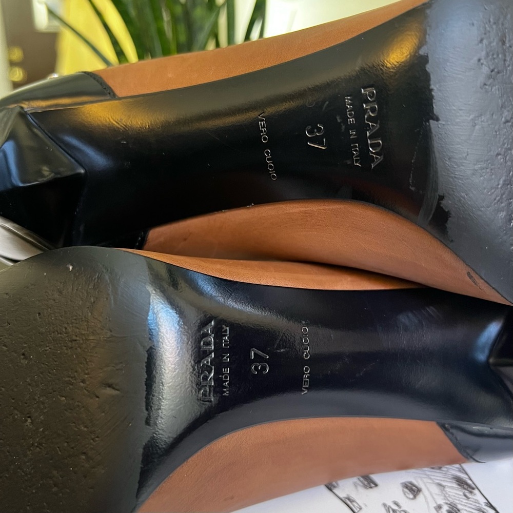 Prada Vintage Heels - Picture 5 of 5